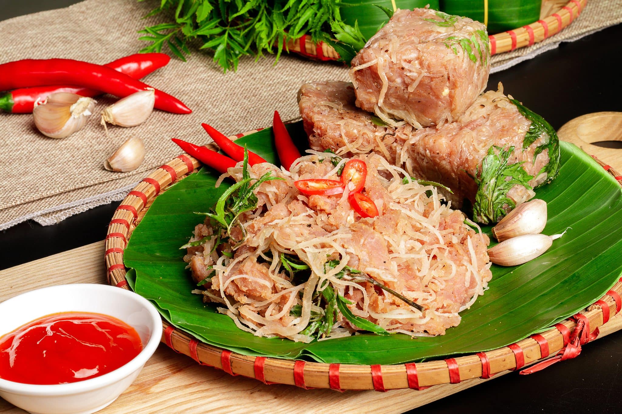 Nem Bùi Truyền Thống